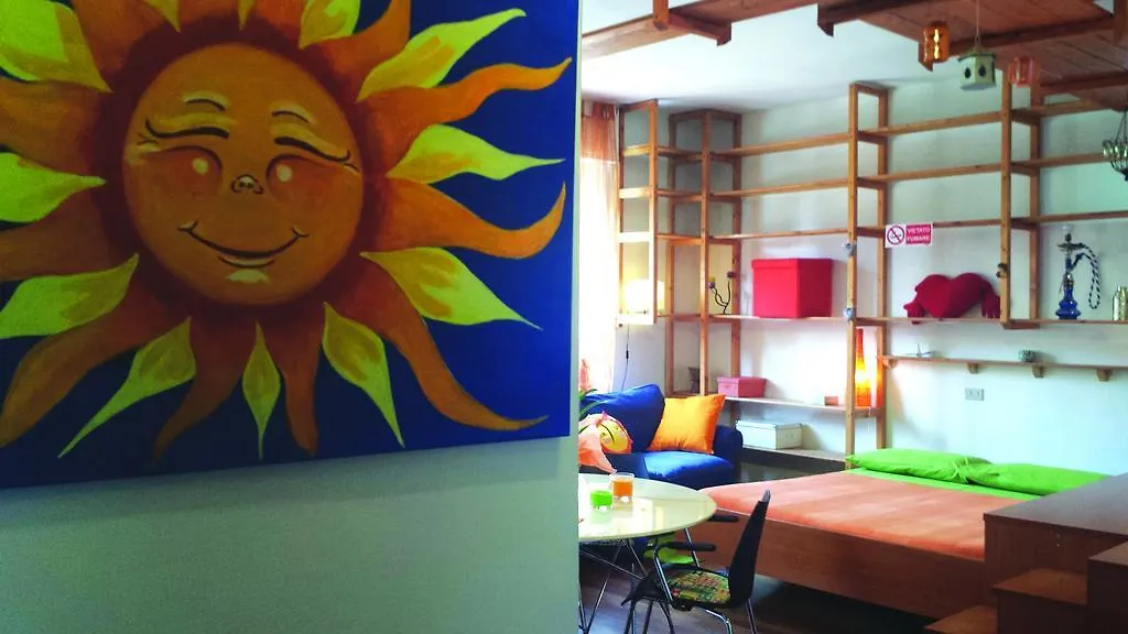 The House Of Sun Hotel Milan 0*,